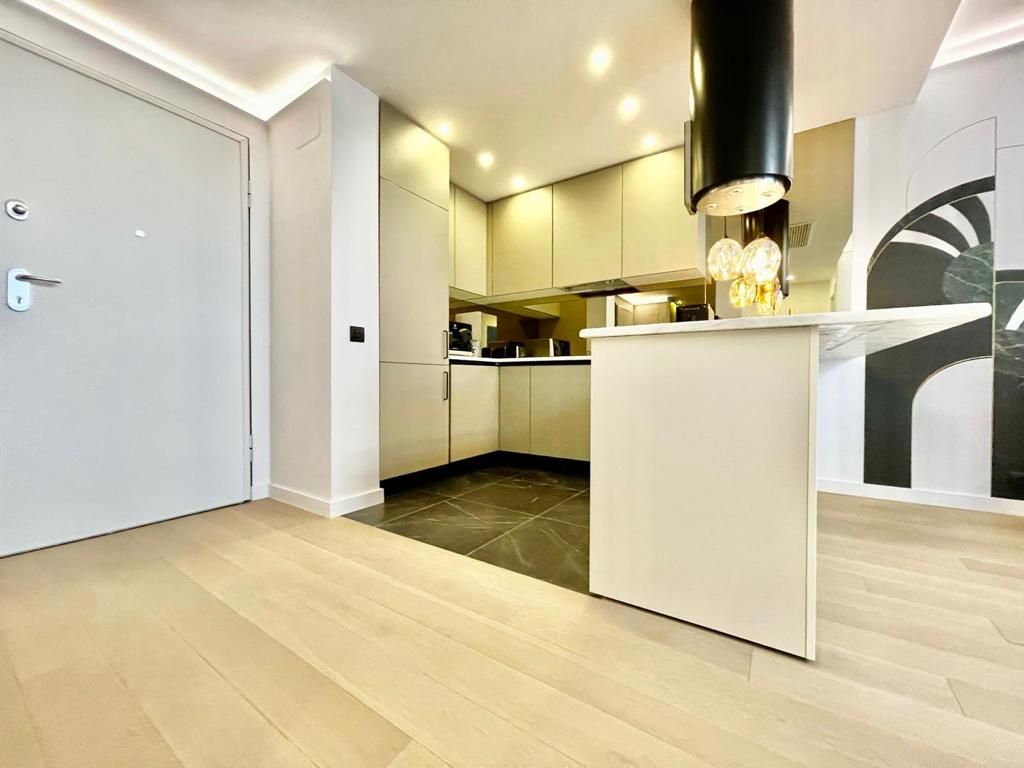 ONE HERASTRAU TOWER, finisaje lux,  loc de parcare - Poză 4