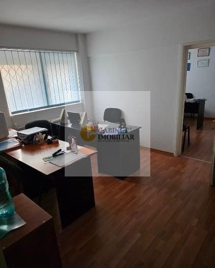2 camere I Kogalniceanu - Facultatea de Drept I Parter I 1960 - Poză 1