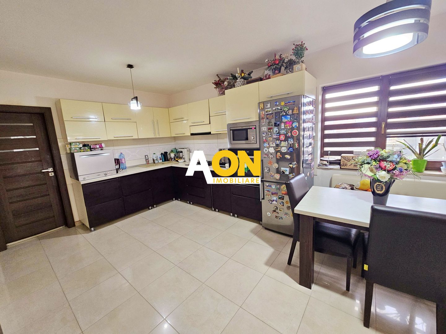 Casa 4 camere, mobilata, utilata, 500 mp teren, asfalt, Alba-Micesti - Poză 5