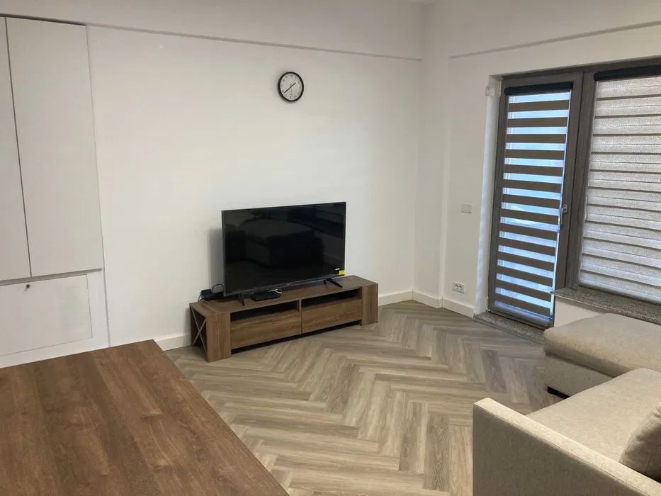 Apartament spatios 1 Mai metrou - Poză 3