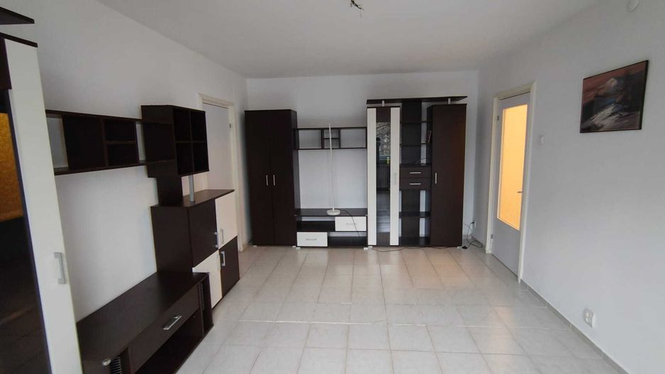 Apartament 3 camere zona Brancoveanu - Poză 2
