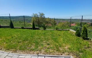 Casa de inchiriat cu 4 camere panorama de exceptie in Borhanci! - Poză 15