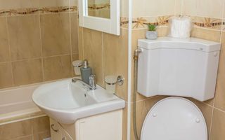 ageuropa.ro vinde apt. 2 cam. DECOMANDAT, RENOVAT si MOBILAT. - Poză 6