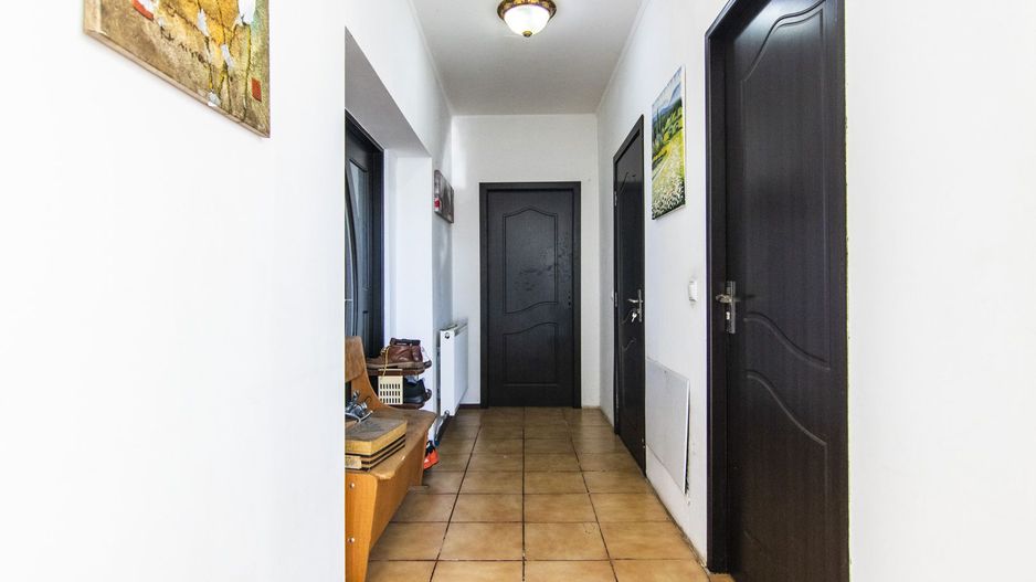 Casa /Vila individuala, 5 camere, teren 1000 mp, zona verde, linistita - Poză 9