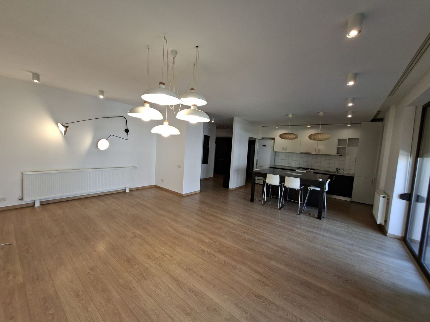 Spațios 4 camere, zona Braytim - Poză 4