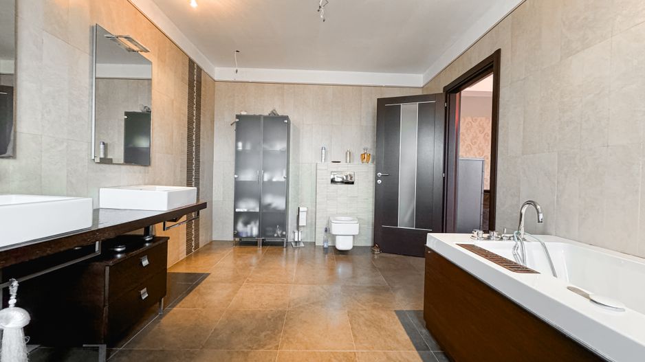 Vilă Individuală Premium | 11 Camere | Zona Pipera - Iancu Nicolae - Poză 23