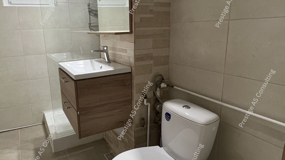 Apartament 3 Camere | 2 Bai | Recent Renovat | Etajul 2 | Lipovei - Poză 8