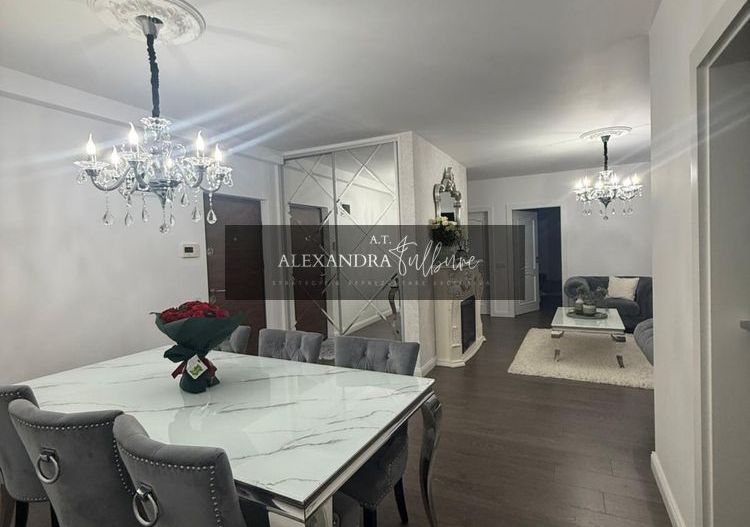Apartament 3 camere decomandate, 2 bai,balcon, etaj intermediar, garaj - Poză 2