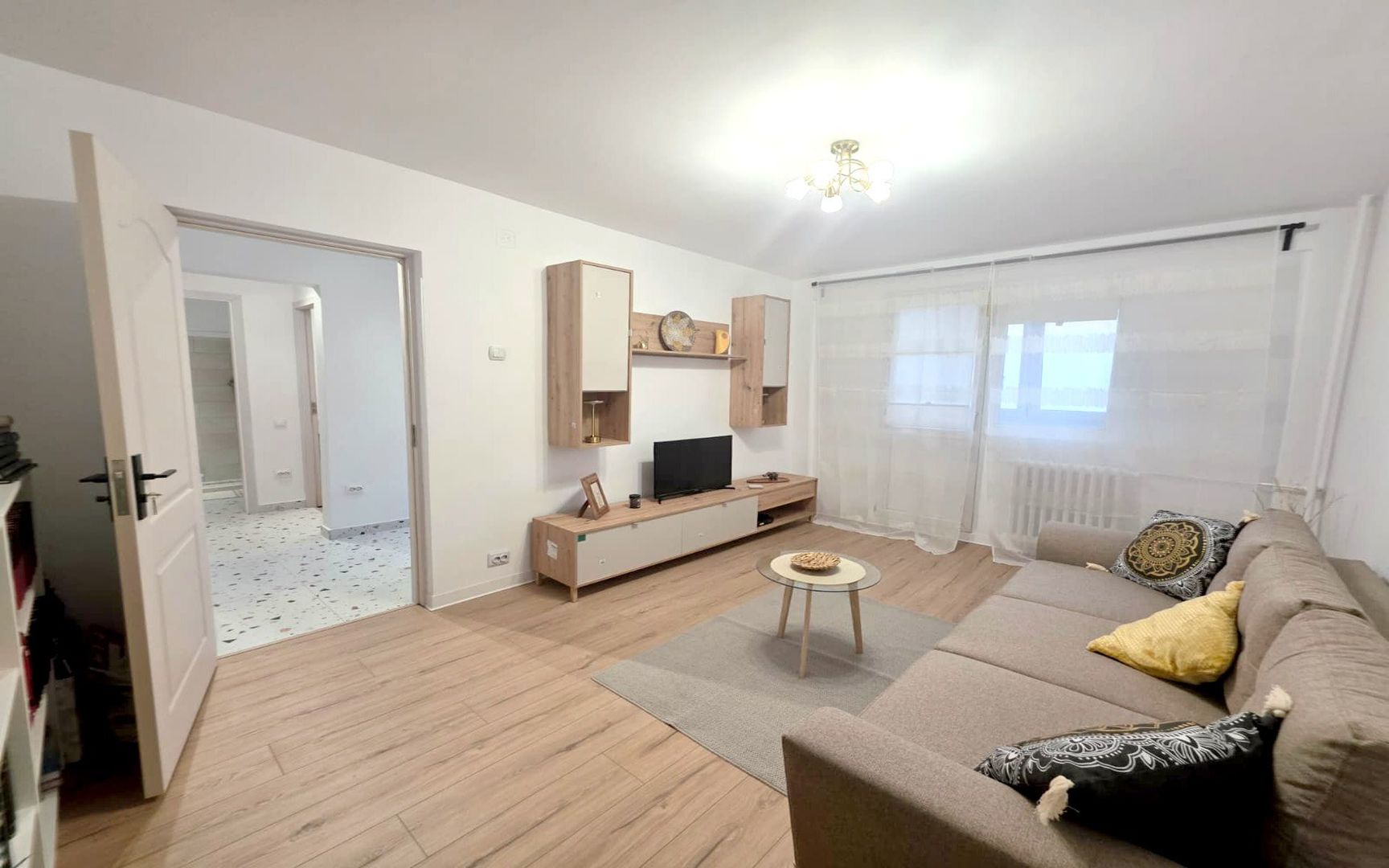 Închiriere rapidă – Apartament 2 camere, complet nou – Parcul Circului - Poză 2