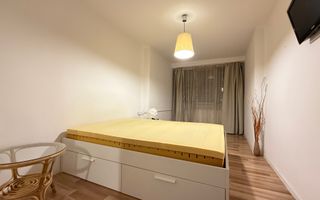 4 camere renovate, balcon generos, 4 min Metrou Obor - Poză 3