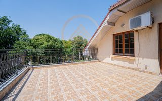 Vila premium ultracentrala, fara vecini, teren 377 mp, garaj! - Poză 40