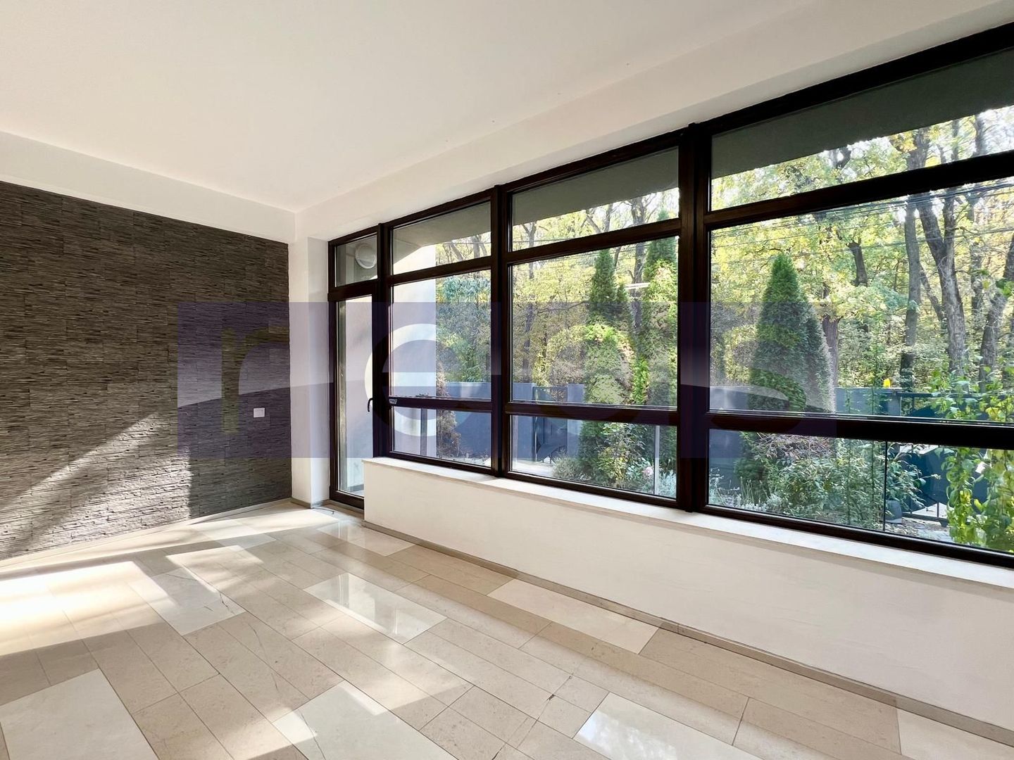 VANZARE VILA SPECTACULOASA | BANEASA | 380MP | VEDERE PADURE | PARCARE - Poză 6