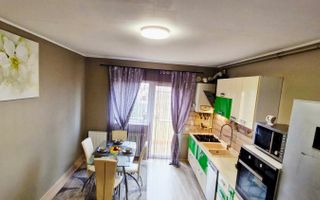 Apartament 3 camere de vânzare – Șelimbăr, zona Pictor Nicolae Brana - Poză 3