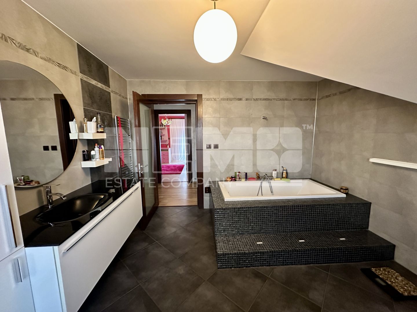 Casă 4 dormitoare | 230 MP | Central | Mobilată & Utilată | 280.000 € - Poză 8