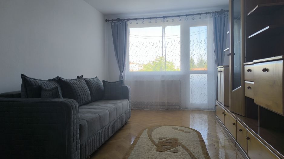 Apartament cu 3 camere in zona Semicentral ( Bodor Péter) - Poză 3