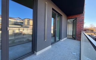 Apartament PREMIUM 3 camere cu GARAJ si boxa - zona Centrala - Poză 4