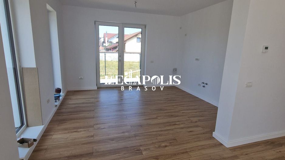 Duplex 4 Camere | 125mp Utili | Predare 2025 | TVA inclus | Râșnov - Poză 9