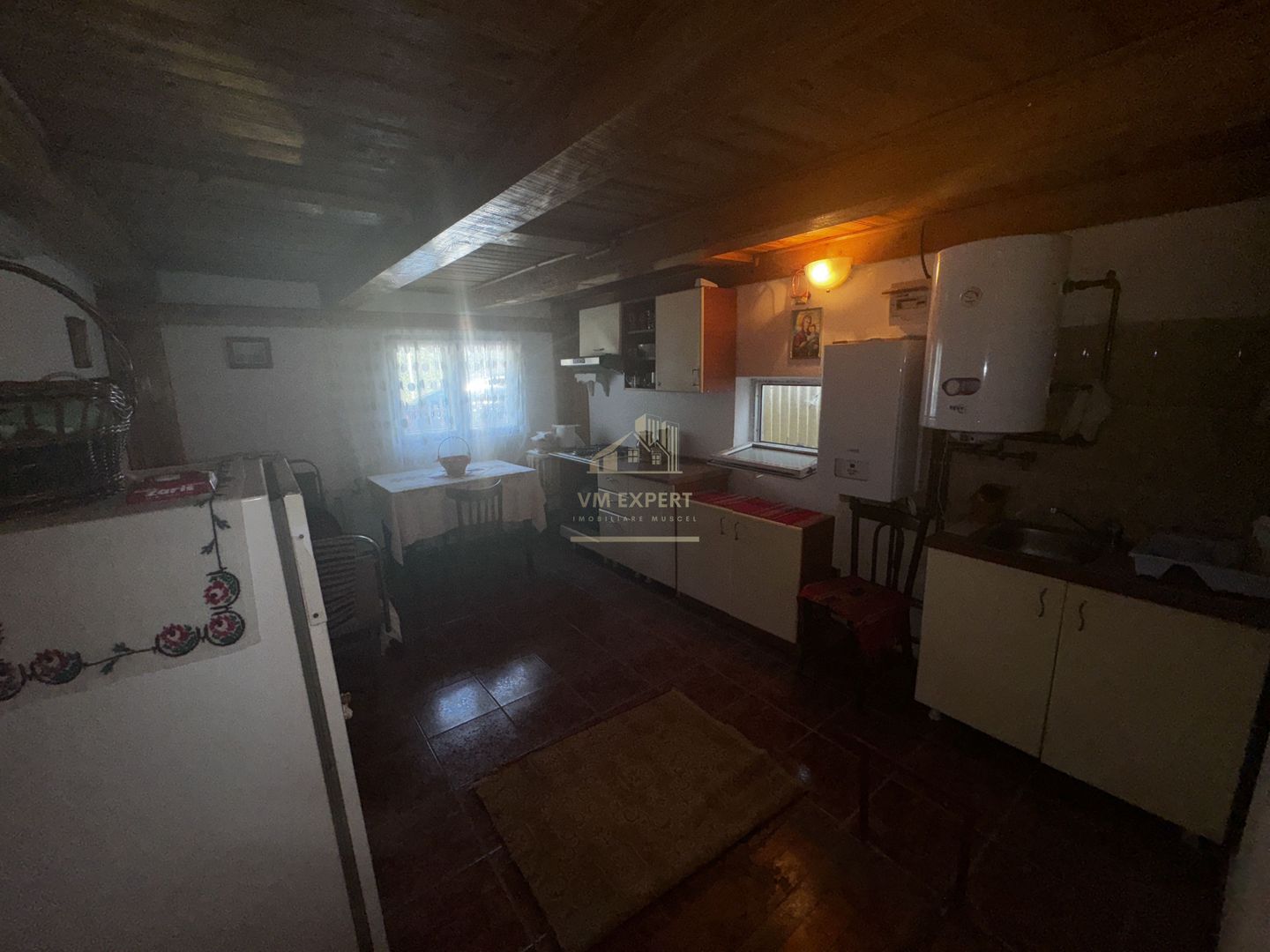 CASA 3 CAMERE, TEREN 1069 MP, COMUNA STOENESTI, ARGES - Poză 11