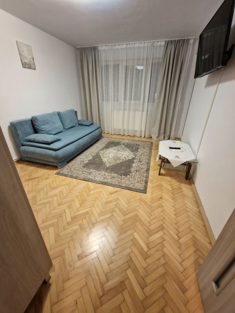Apartament 2 camere decomandat etaj 3/4 zona Calvaria - Poză 1