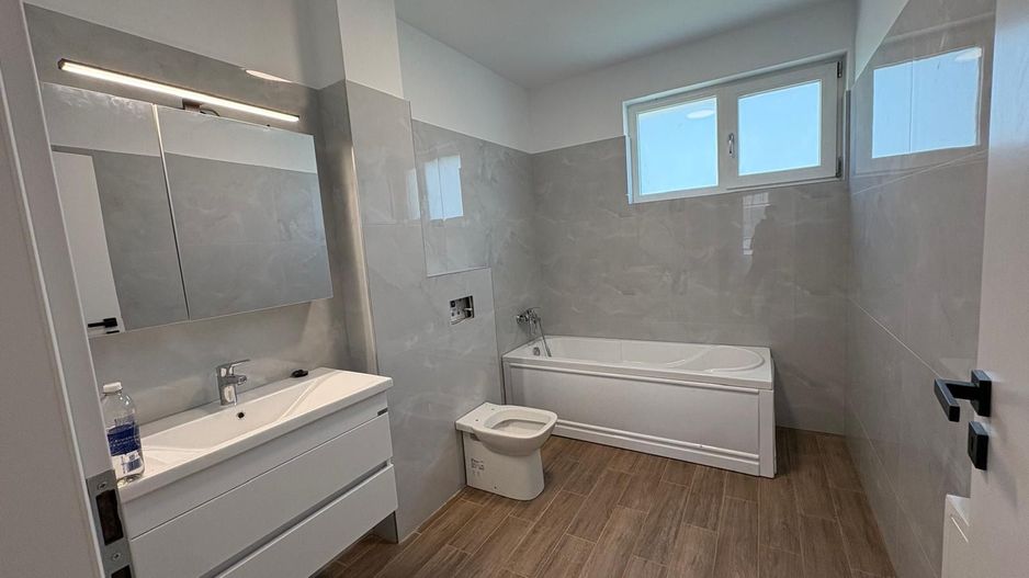 CASA DUPLEX, CURTE 200 MP, RATE DEZVOLTATOR, COMISION 0% - Poză 13