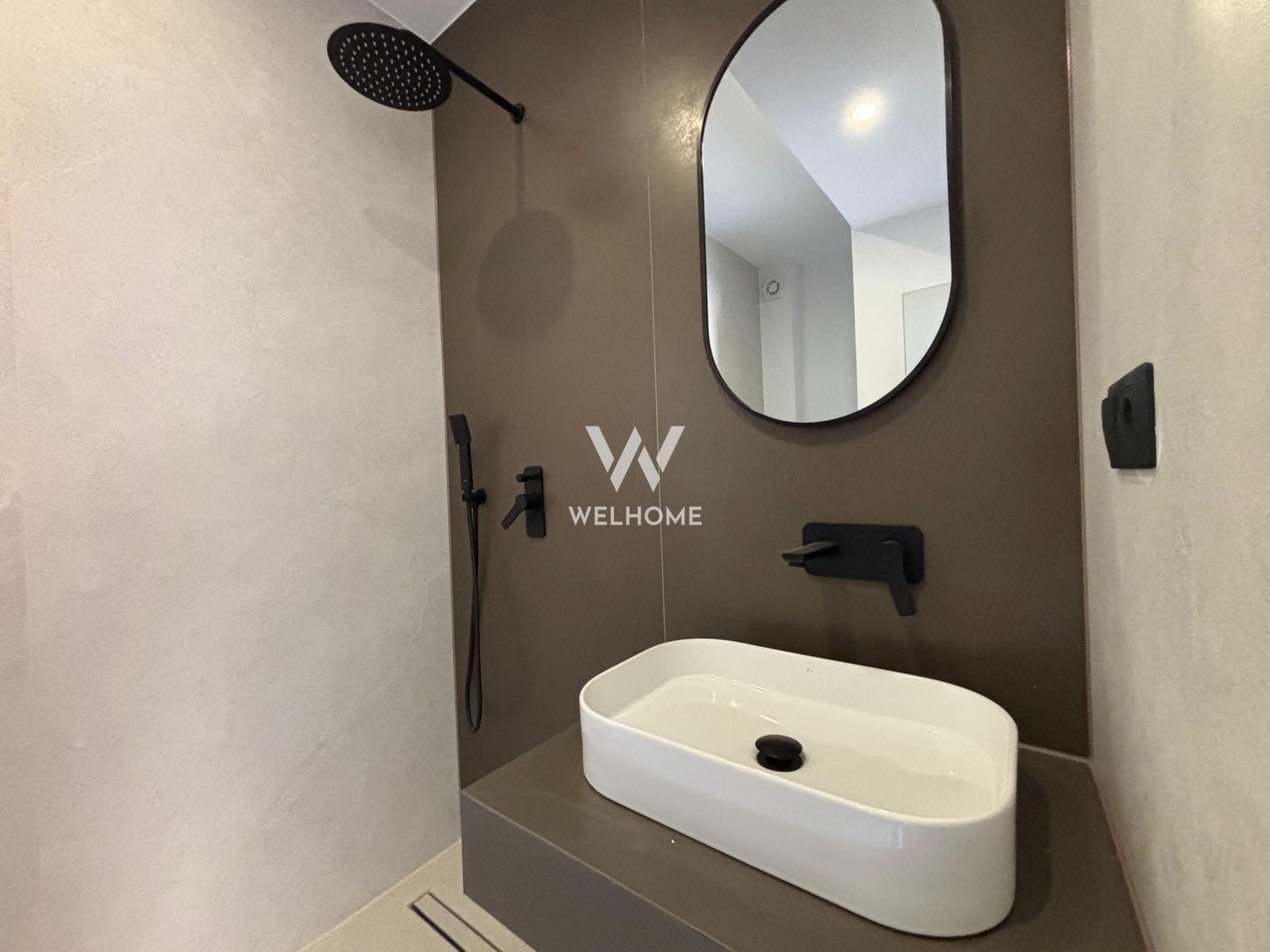 Penthouse cu terasa de 200 mp, Sibiu, COMISION 0 - Poză 6