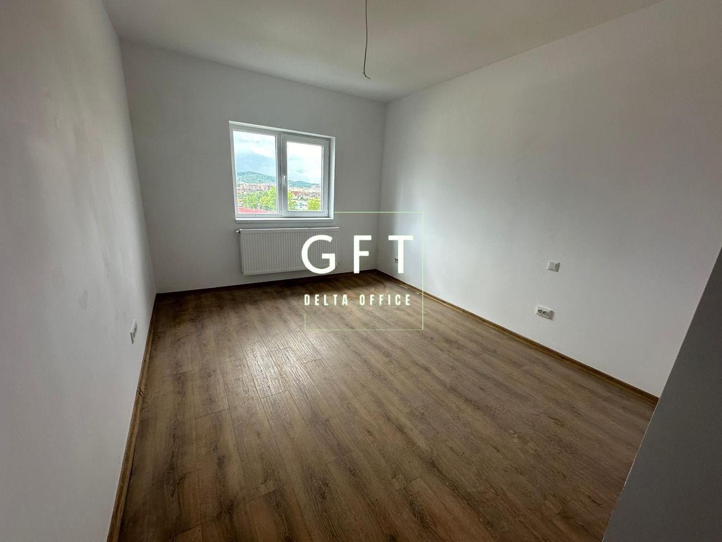 Apartament 3 camere de vanzare, zona Nord. Comision 0 % ! - Poză 4