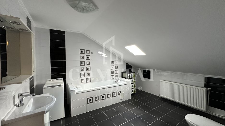 Casa cu 2 apartamente | Ultracentral | Zona Palatul Urania - Poză 17