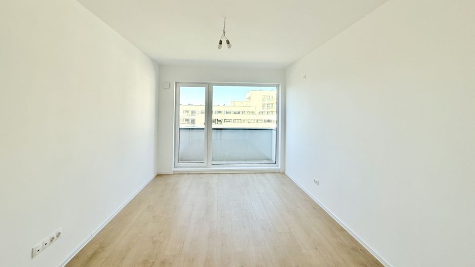 Apartament 3 camere spațios, amenajat, bloc nou, comision 0% - Poză 1