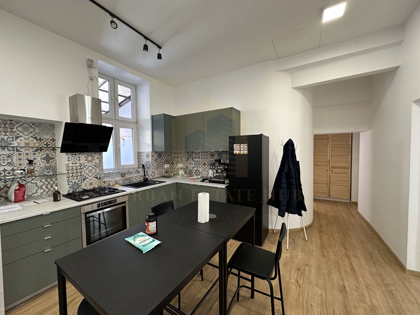 Inchiriere apartament 2 camere, 80 mp, Parcul Central - Poză 8