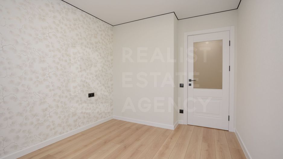 Vânzare, apartament 3 camere + living 71 mp, str. Cornului, Buiucani - Poză 11