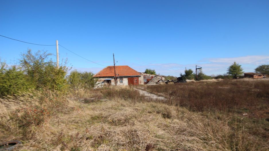 Teren de vanzare in suprafata de 5500 mp in loc.Nitchidorf - Poză 1