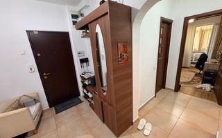 Apartament 3 camere de vânzare  Gorjului - Poză 2