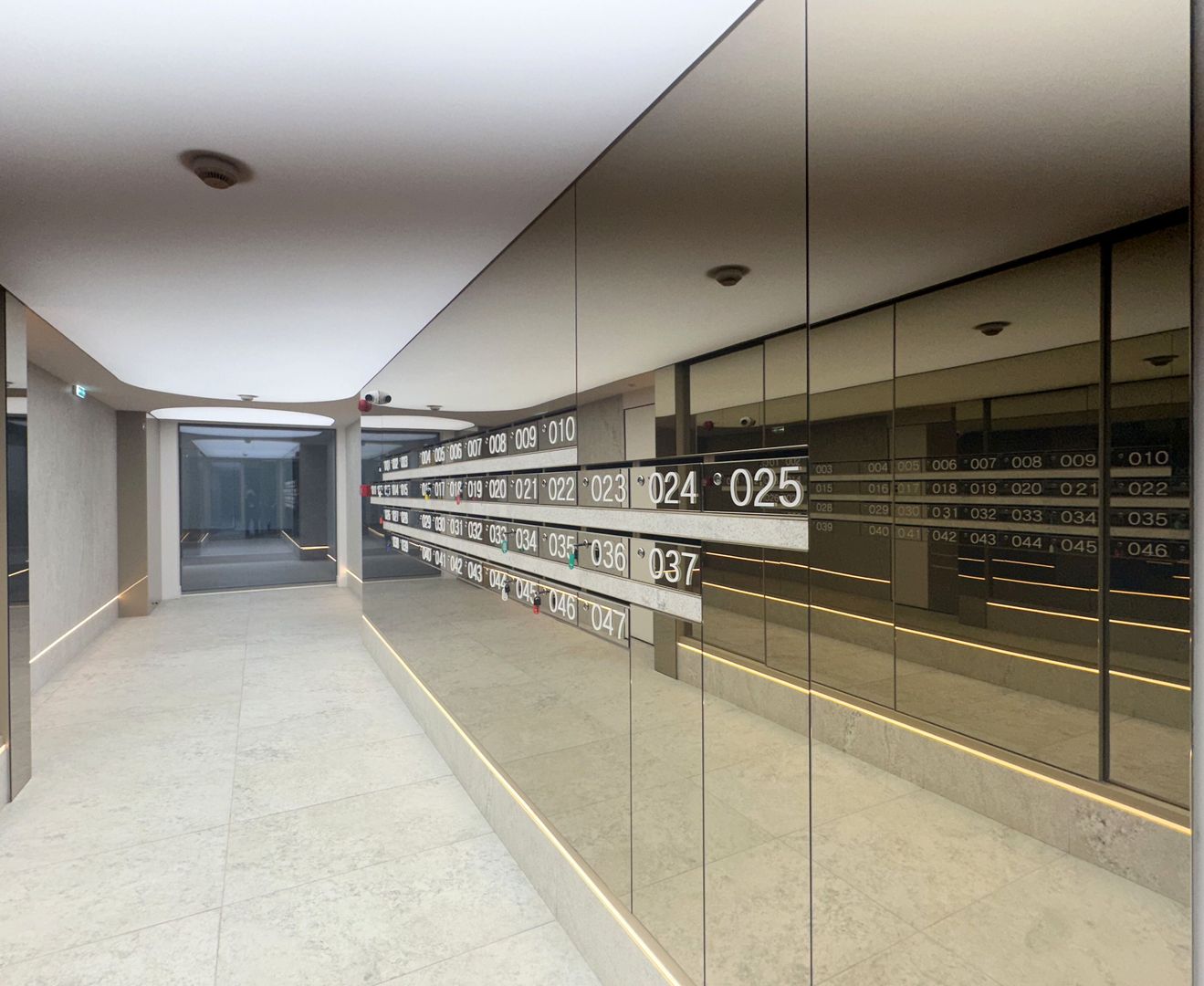 Apartament 3 camere în complexul rezidențial de lux Cortina Iancu Nicolae - Poză 2