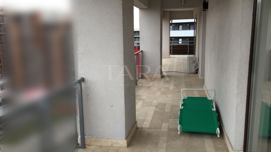 Apartament cu 4 camere, terasă de 97 mp, parcare inclusă. - Poză 7