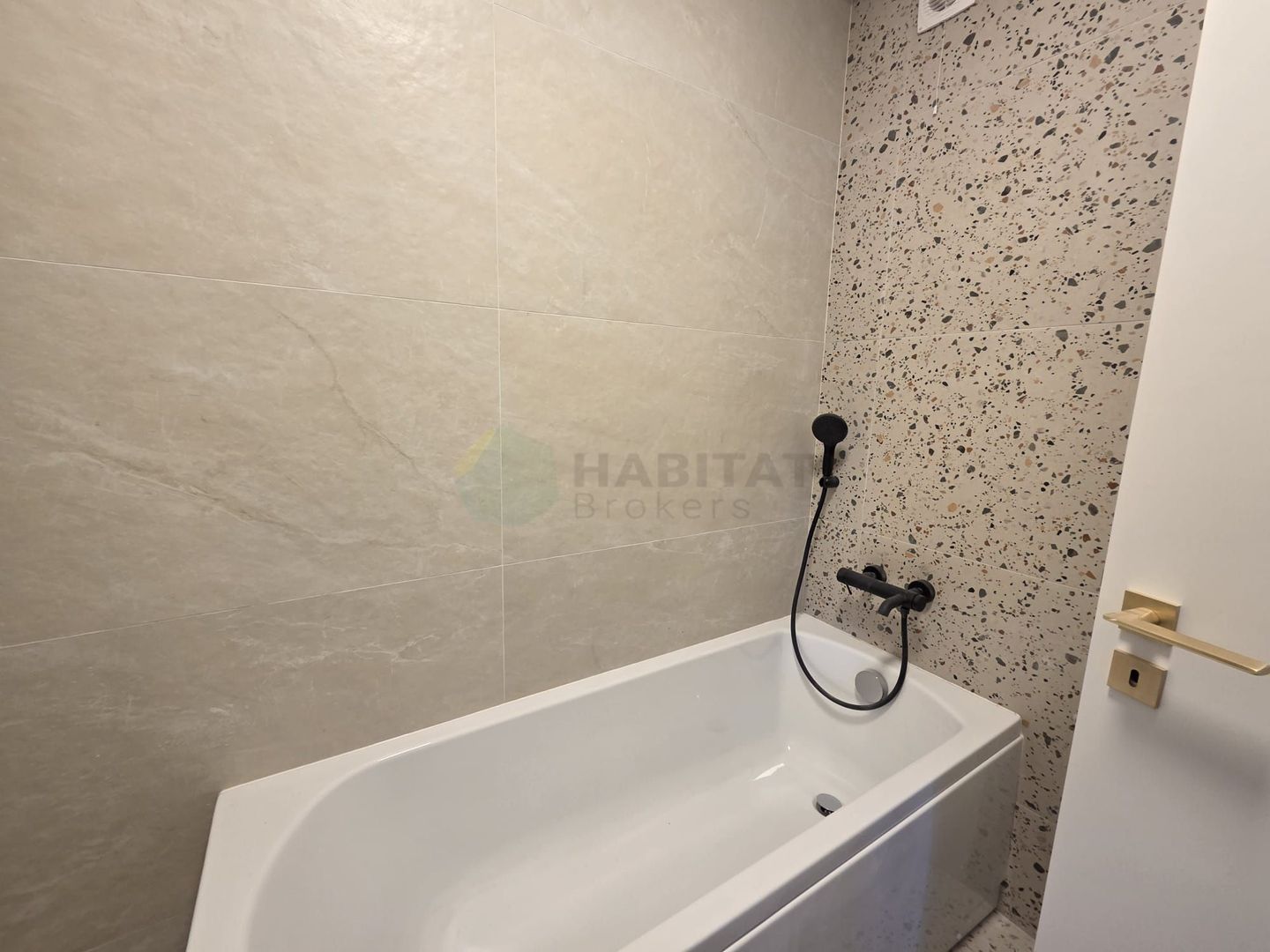 Vilă premium în stil brâncovenesc, cu grădină proprie - Poză 10