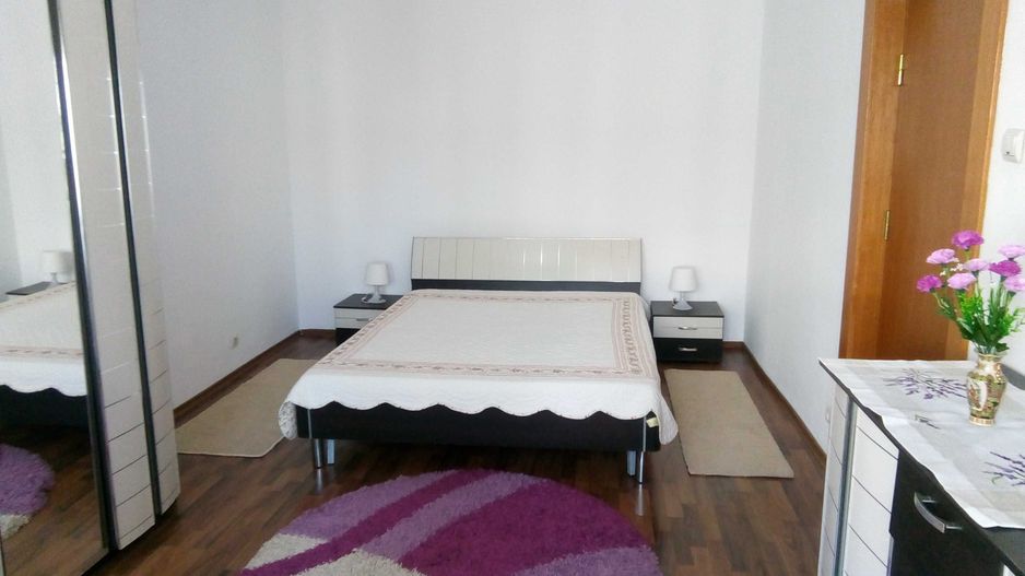 Se inchiriaza apartament spatios amenajat modern  1 Mai ( Ion Mihalache) - Poză 1