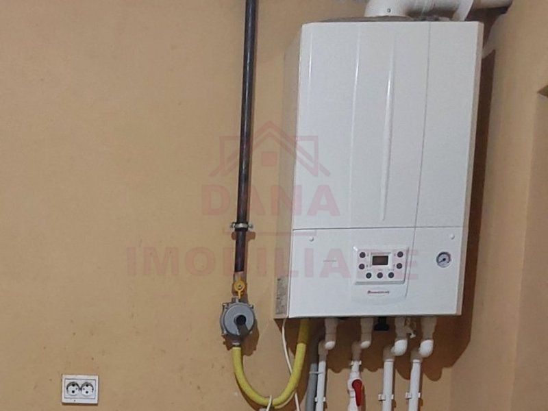 CASĂ ÎN CARANSEBEȘ \ ZONĂ CENTRALĂ / 150mp utili /DISPONIBILĂ IMEDIAT - Poză 5