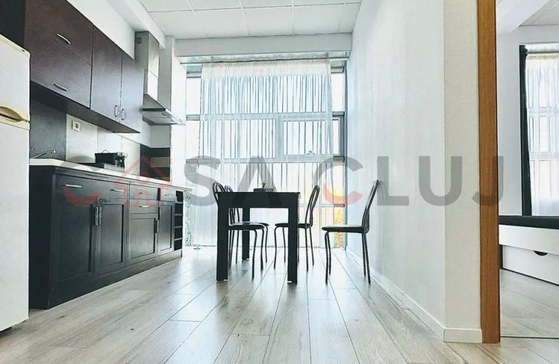 3 camere , etaj intermediar, Piața 1 mai! - Poză 6