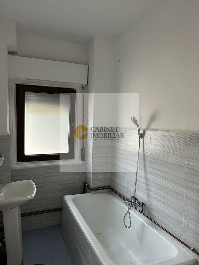 Bd Mihail Kogalniceanu - Facultatea de Drept | 3 camere  | Parter - Poză 7