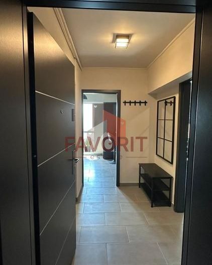 1 camera | Renovat lux | Centrala proprie | Lift | Zona excelenta | - Poză 12