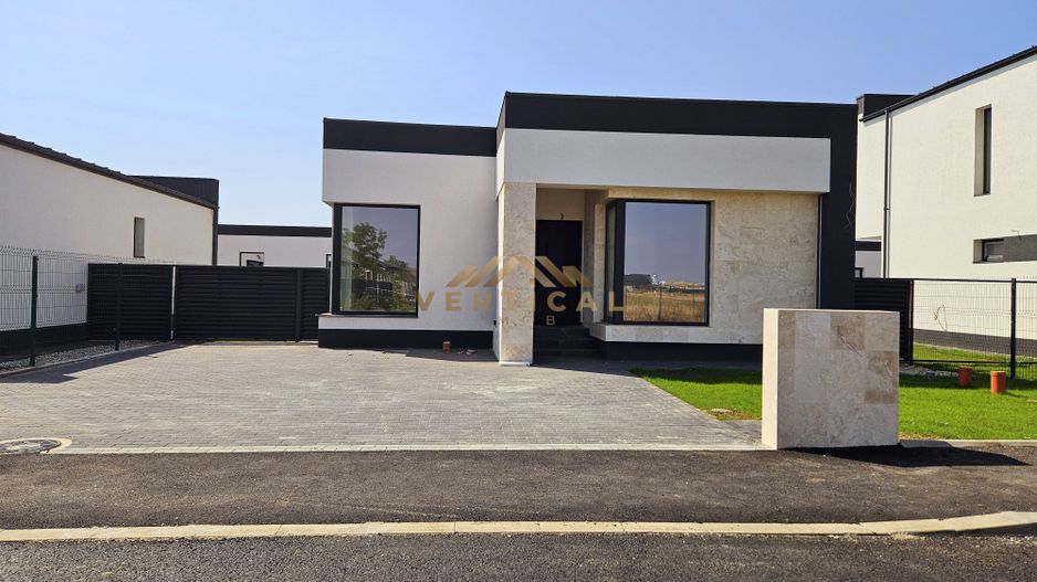 Casa parter cu 4 camere - comuna Berceni - Poză 3
