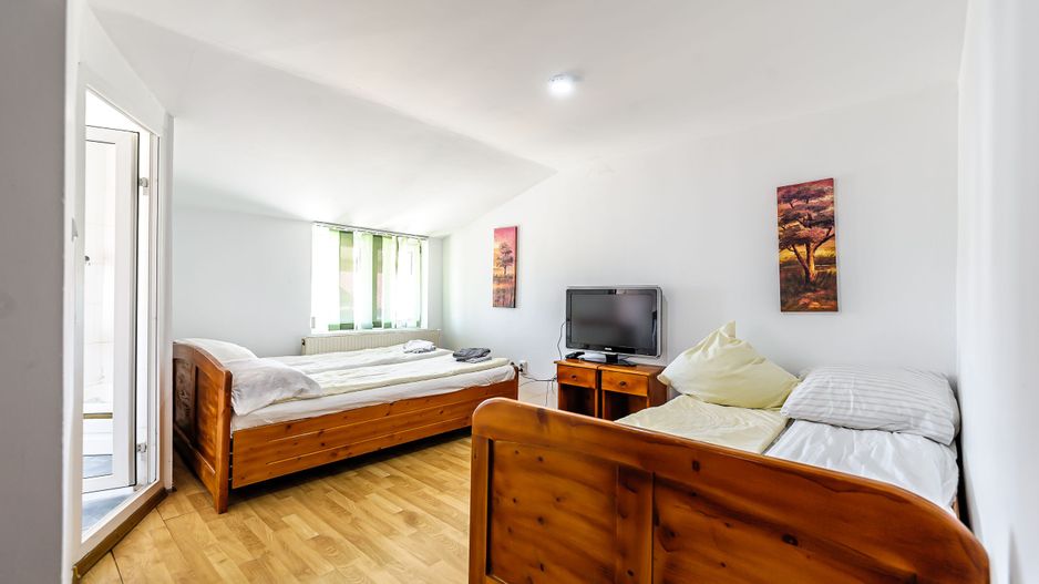 4,2 Ha Motel Restaurant & Servicii TIR DN7 Nădlac, centura Autostradă - Poză 10