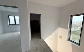 Duplex cu perete dublu cu toate utilitatile | Sanandrei - Poză 6