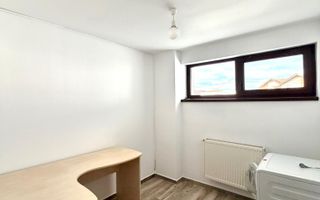 1100 e/ mp - Casa individuala  - 700 mp teren - la asfalt - Sacalaz - Poză 5