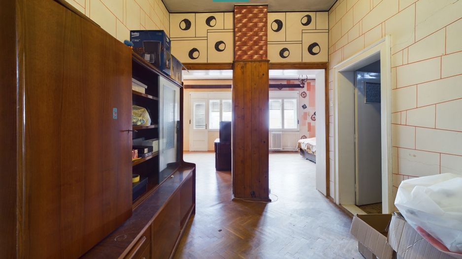 Vilă pe strada 9 Mai, Romanilor - Poză 7