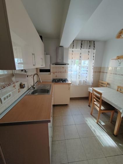 Vanzare apartament luminos de 2 camere, Titan, Gura Siriului-parcare inclusa - Poză 9
