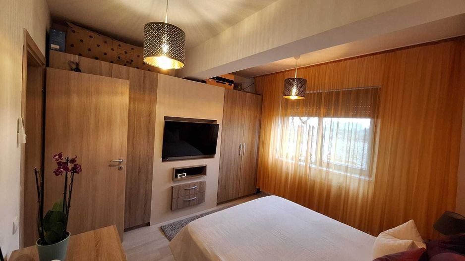Vanzare Apartament 3 camere | Soseaua Alexandria - Poză 2