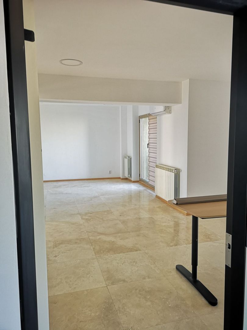 Birou Piata Alba Iulia - Poză 10