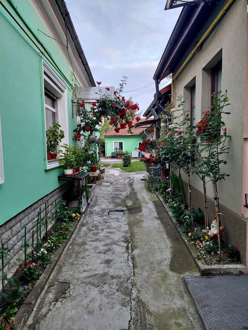 Casa cu 3 camere Ultracentrala - Poză 20