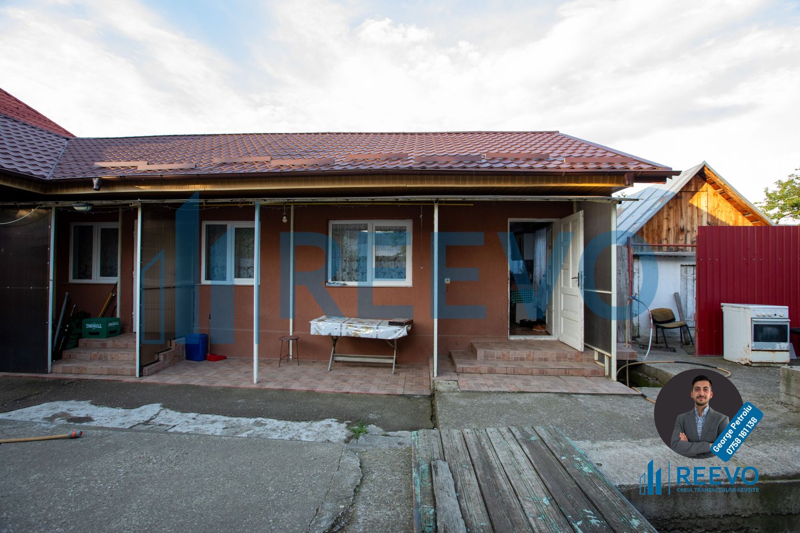 Casă + Spațiu Comercial de vânzare, Șerbanești, Bacău - Poză 23